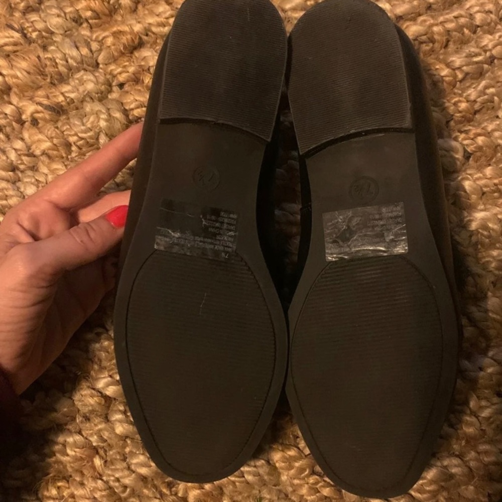 Shoes - Picture 3 of 5